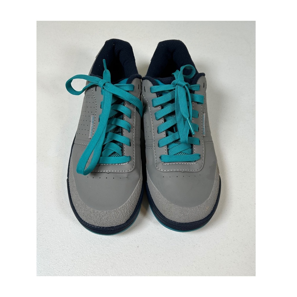 Bontrager Flatline Mountain Bike Shoes Women's 7 Gray Teal Vibram Megagrip